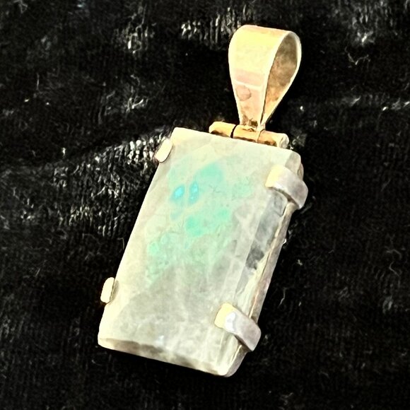 Vintage Rectangular Labradorite Hinged Sterling Silver Pendant - 10g - VG / EUC - Picture 4 of 14